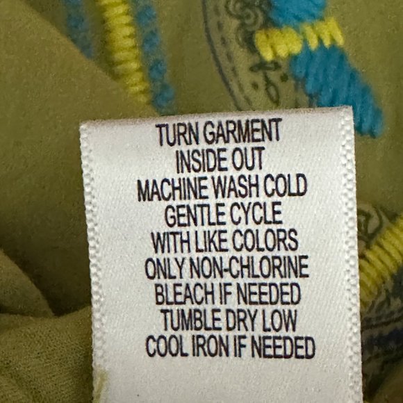 One World women’s size L green embroidered bell sleeve Boho top - Picture 7 of 8